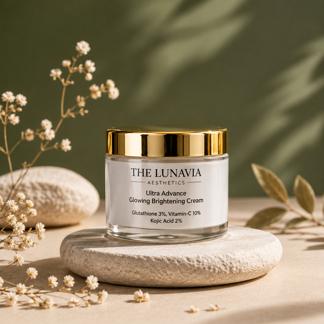 The Lunavia Aesthetics Ultra Advance Glowing Brightening Cream